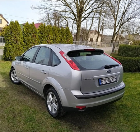 Ford Focus cena 13800 przebieg: 143500, rok produkcji 2006 z Otwock małe 781